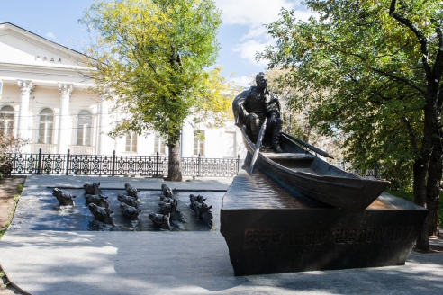 Памятник Михаилу Шолохову. Москва. 2007 г.